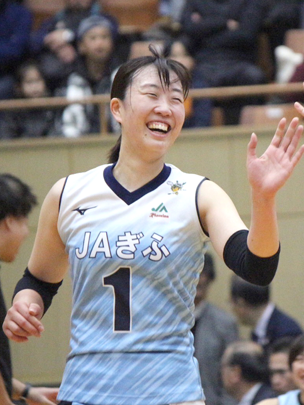 髙石 明美